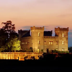 https://relais-castello-bevilacqua.hotelinveneto.com